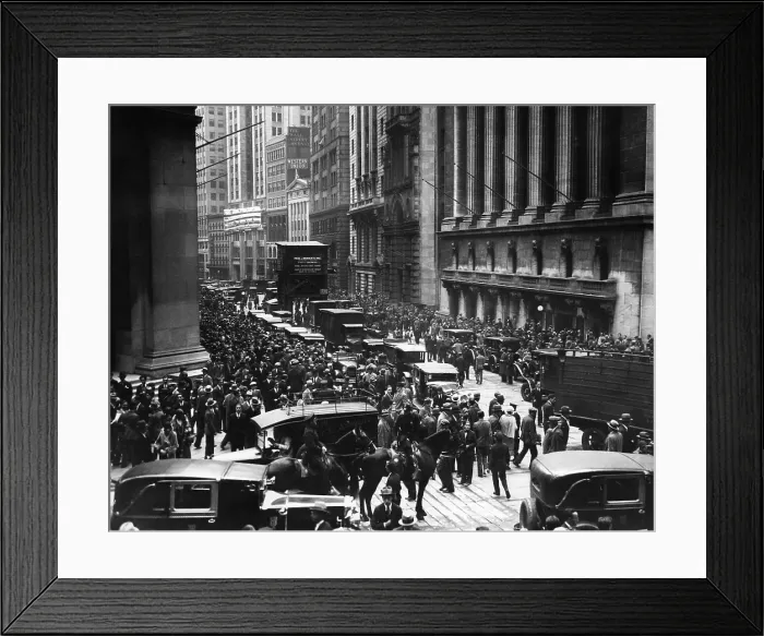 Framed Print : EV1804 - Mounted police patroling the crowds at Wall Street and Broad Street on Black Thursday, (New York Stock Exchange on left), October 24, 1929 Framed Print : EV1804 - Mounted police patroling the crowds at Wall Street and Broad Street on Black Thursday, (New York Stock Exchange on left), October 24, 1929