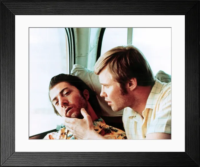 Framed Print : MIDNIGHT COWBOY, Dustin Hoffman, Jon Voight, 1969 Framed Print : MIDNIGHT COWBOY, Dustin Hoffman, Jon Voight, 1969