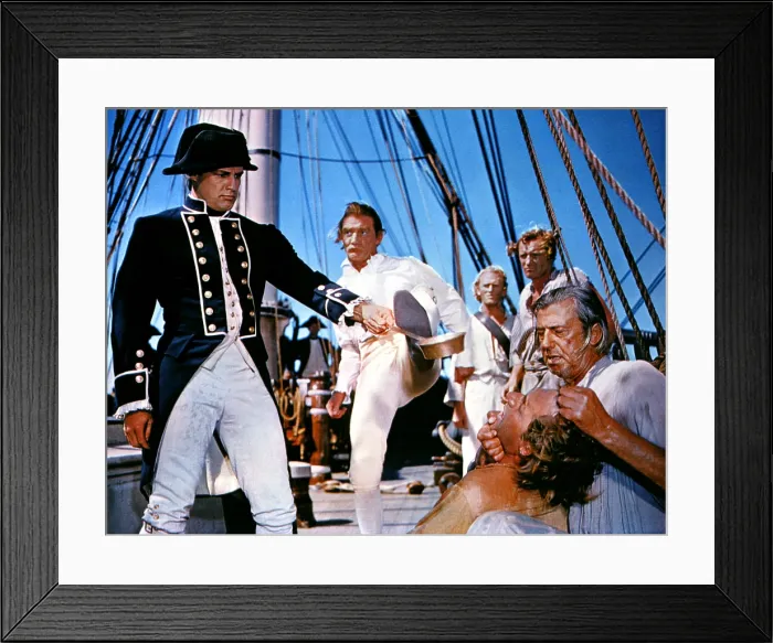 Framed Print : MUTINY ON THE BOUNTY, Marlon Brando, Trevor Howard, Gordon Jackson, Richard Harris, 1962