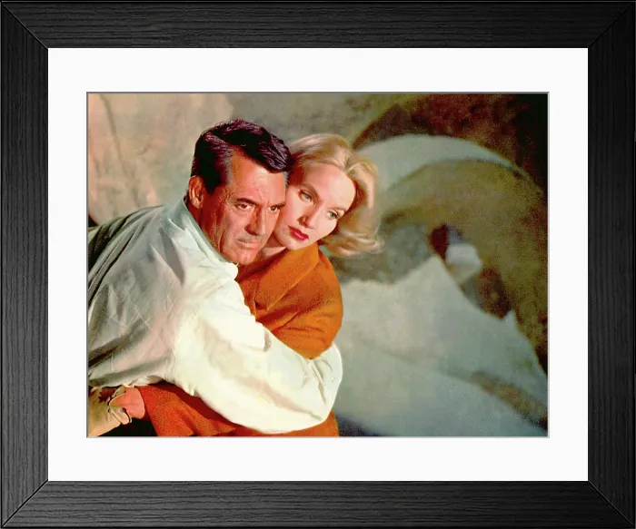 Framed Print : NORTH BY NORTHWEST, Cary Grant, Eva Marie Saint, 1959, clinging