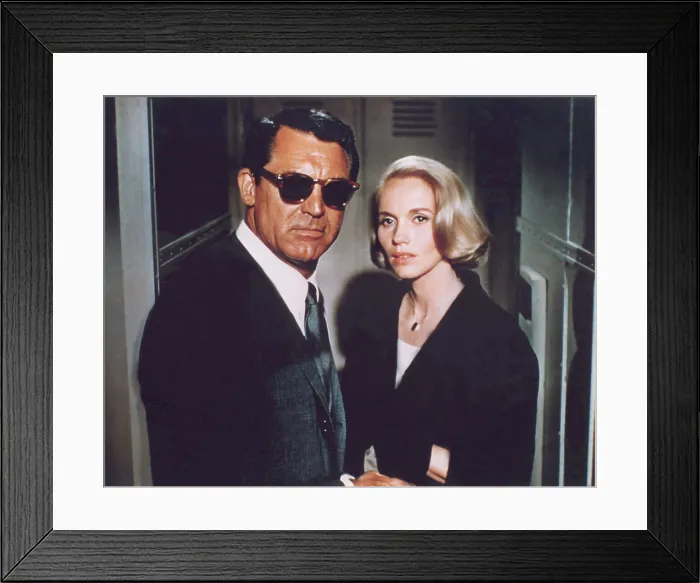 Framed Print : NORTH BY NORTHWEST, Cary Grant, Eva Marie Saint, 1959