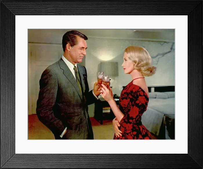 Framed Print : NORTH BY NORTHWEST, Cary Grant, Eva Marie Saint, 1959