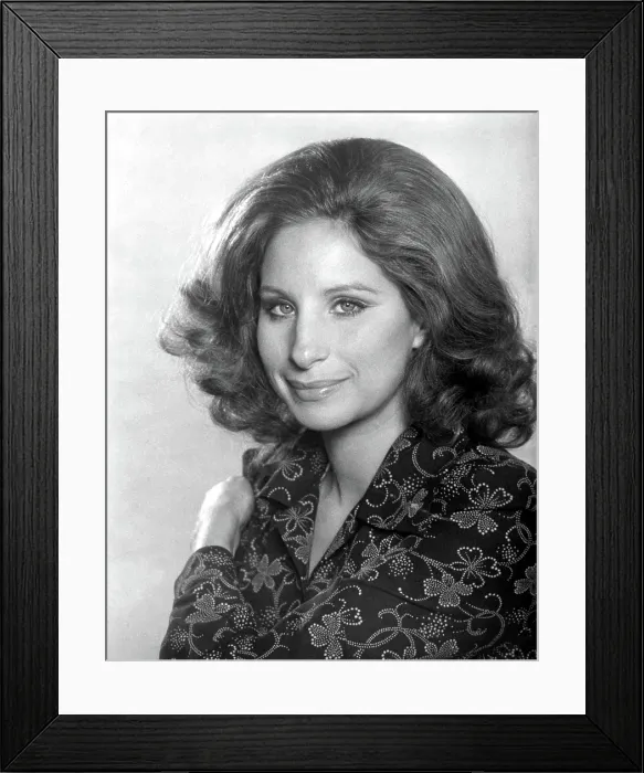 Framed Print : THE WAY WE WERE, Barbra Streisand, 1973