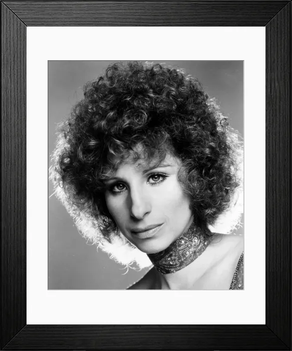 Framed Print : A STAR IS BORN, Barbra Streisand, 1976