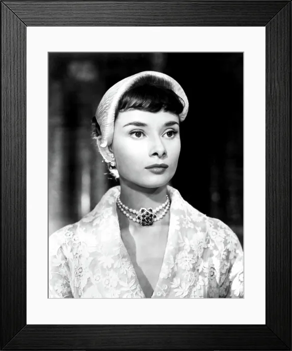 Framed Print : ROMAN HOLIDAY, Audrey Hepburn, 1953 Framed Print : ROMAN HOLIDAY, Audrey Hepburn, 1953