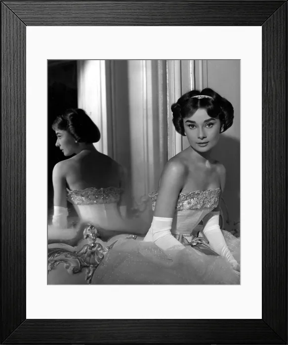 Framed Print : Audrey Hepburn on the set of LOVE IN THE AFTERNOON, 1957 Framed Print : Audrey Hepburn on the set of LOVE IN THE AFTERNOON, 1957
