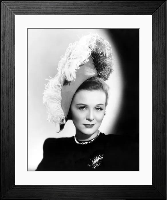 Framed Print : Gloria Stuart, still from SHE WROTE THE BOOK, 1946 Framed Print : Gloria Stuart, still from SHE WROTE THE BOOK, 1946