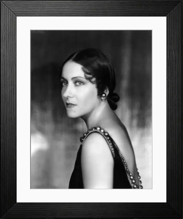 Framed Print : THE TRESPASSER, Gloria Swanson, 1929 Framed Print : THE TRESPASSER, Gloria Swanson, 1929