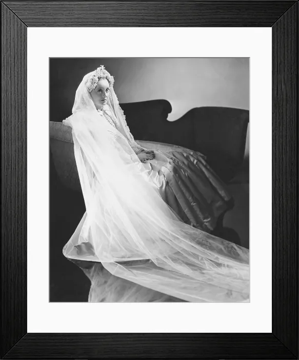 Framed Print : THE OLD MAID, Bette Davis, 1939