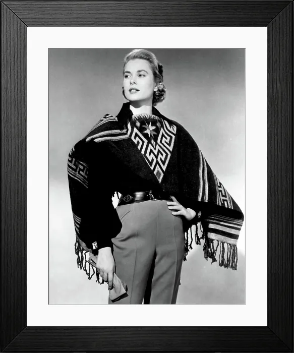 Framed Print : GREEN FIRE, Grace Kelly, 1954 Framed Print : GREEN FIRE, Grace Kelly, 1954