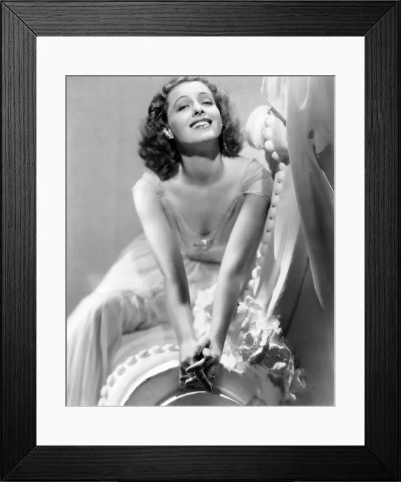 Framed Print : Paramount starlet Ellen Drew, 1938