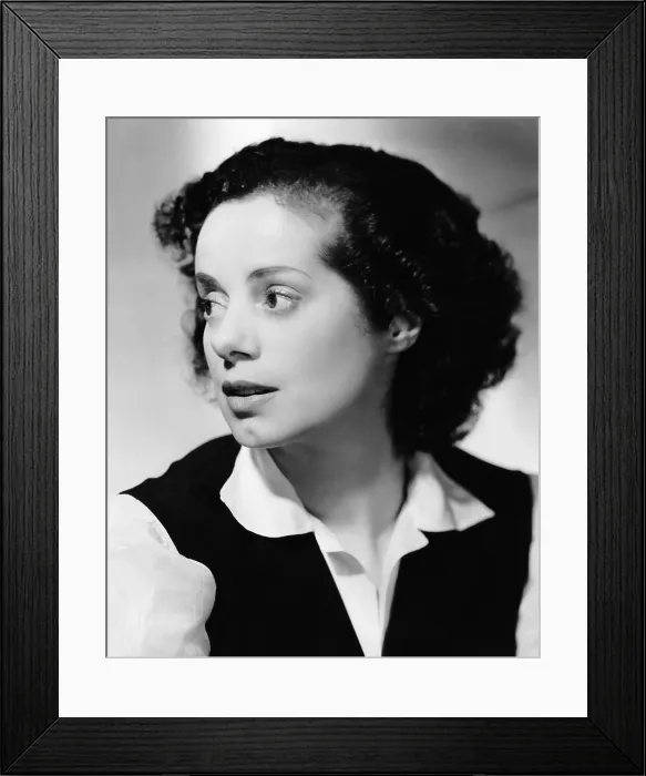 Framed Print : Elsa Lanchester, 1940