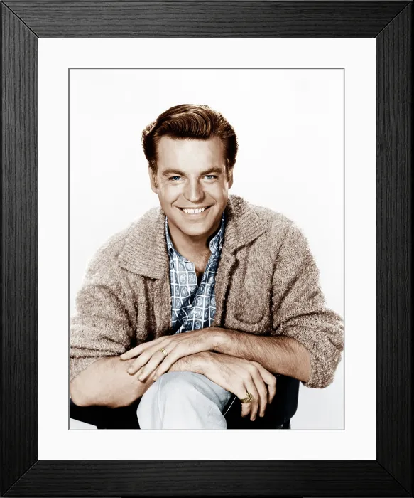 Framed Print : Robert Wagner, ca. 1960 Framed Print : Robert Wagner, ca. 1960