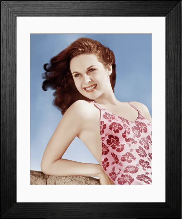 Framed Print : Susan Hayward, ca. early 1940s Framed Print : Susan Hayward, ca. early 1940s
