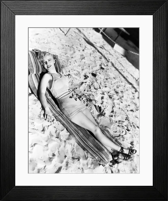 Framed Print : Isabel Jewell, ca. mid-1930s