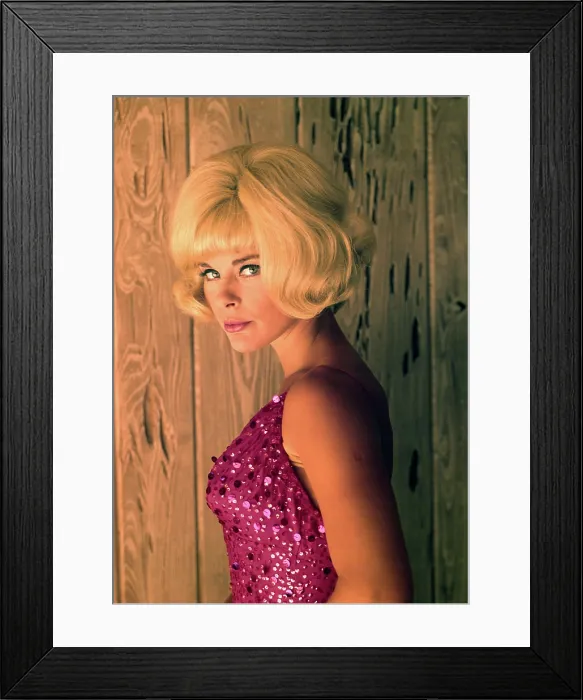 Framed Print : ELKE SOMMER, mid-1960s Framed Print : ELKE SOMMER, mid-1960s