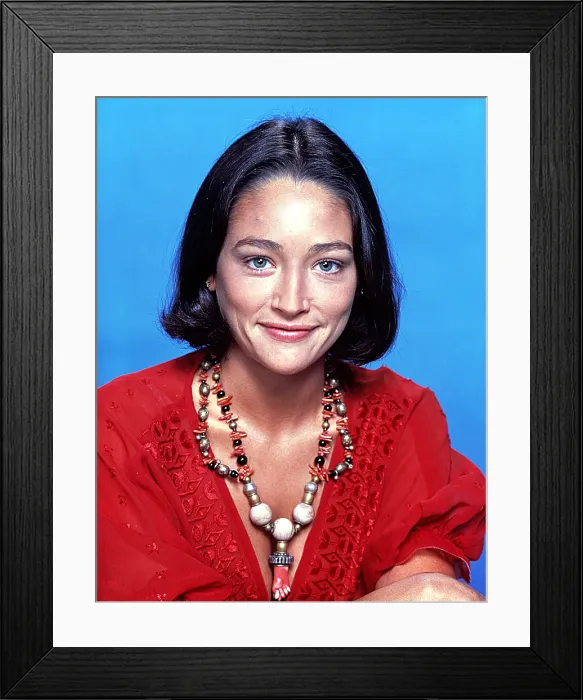 Framed Print : OLIVIA HUSSEY, portrait Framed Print : OLIVIA HUSSEY, portrait