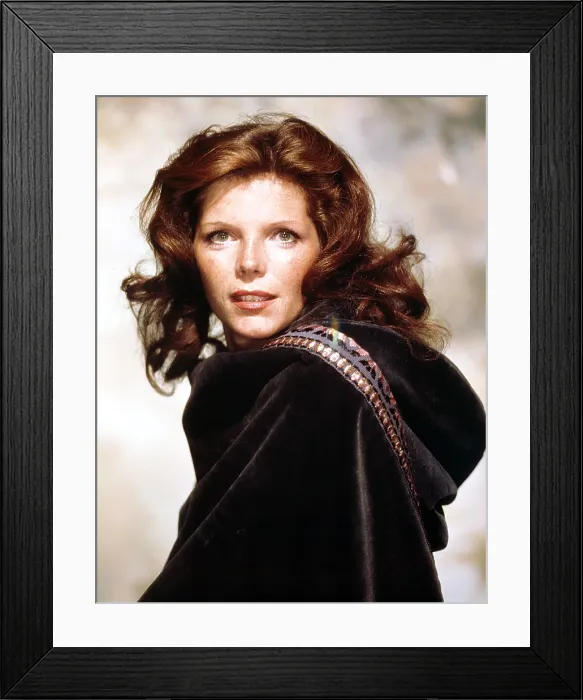 Framed Print : SAMANTHA EGGAR, 1970s portrait