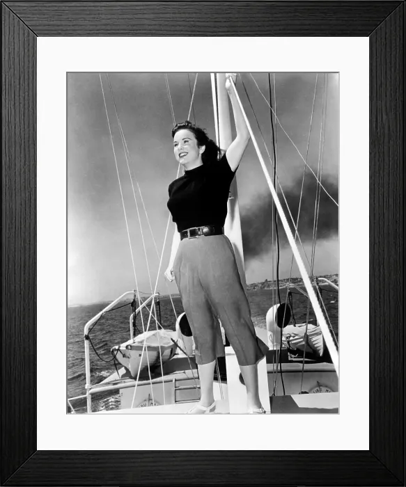 Framed Print : Deanna Durbin Framed Print : Deanna Durbin