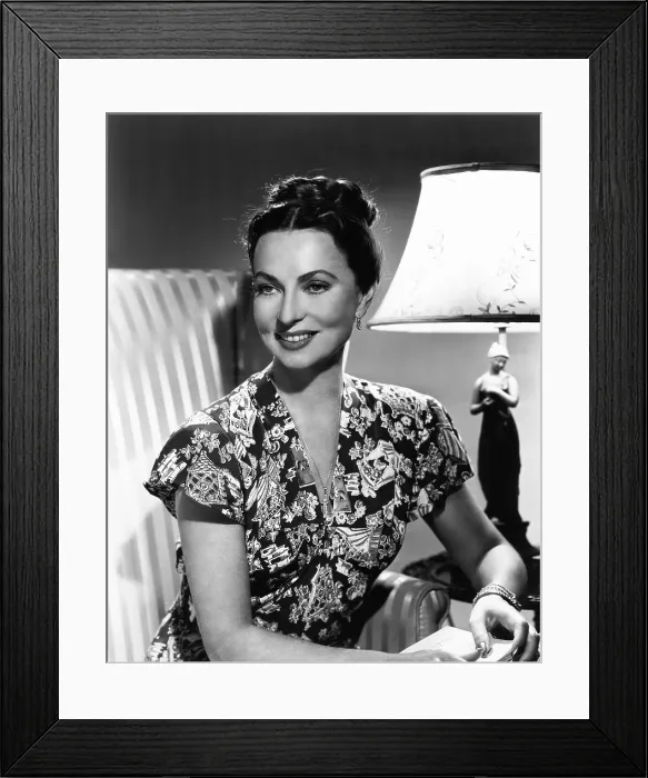 Framed Print : Agnes Moorehead, mid 1940s Framed Print : Agnes Moorehead, mid 1940s