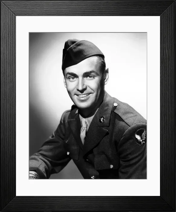 Framed Print : Army Air Force corporal Alan Ladd, 1943 Framed Print : Army Air Force corporal Alan Ladd, 1943