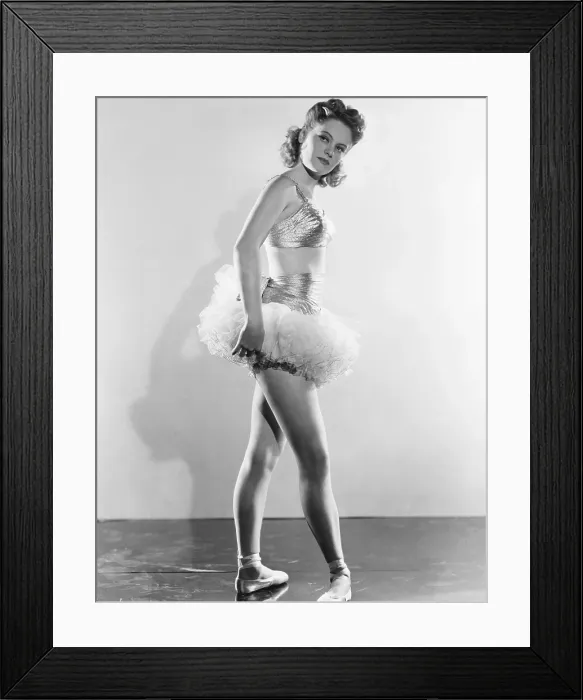 Framed Print : Alexis Smith, in sixth position ballet pose, 1941