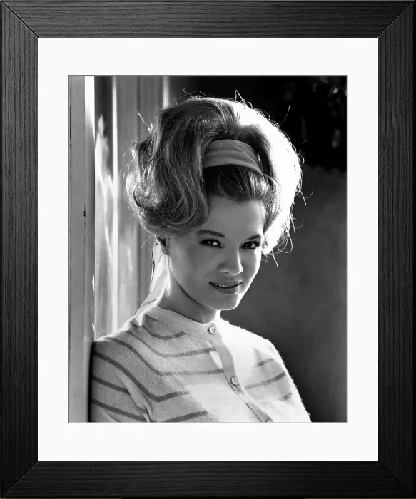 Framed Print : Angie Dickinson, ca. 1966 Framed Print : Angie Dickinson, ca. 1966