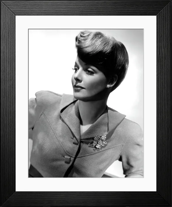 Framed Print : Ann Sheridan, portrait ca. 1942 Framed Print : Ann Sheridan, portrait ca. 1942