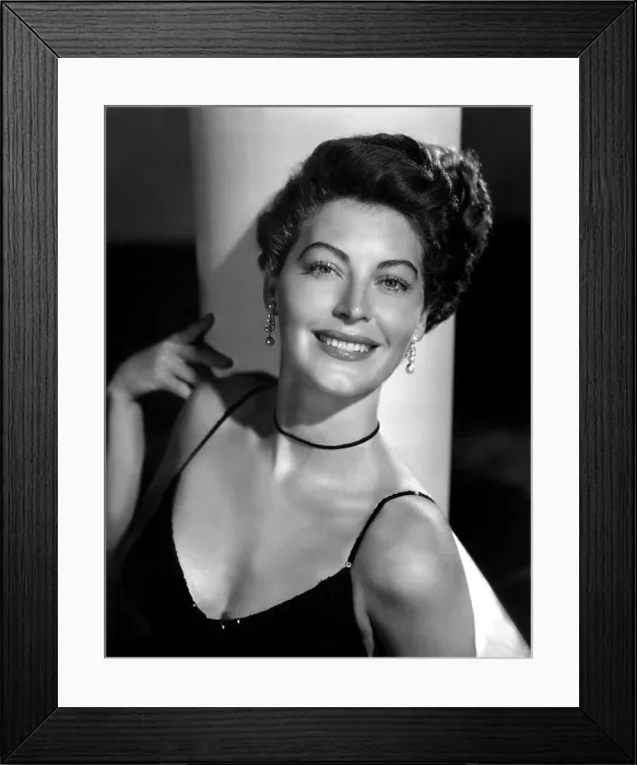 Framed Print : AVA GARDNER Framed Print : AVA GARDNER