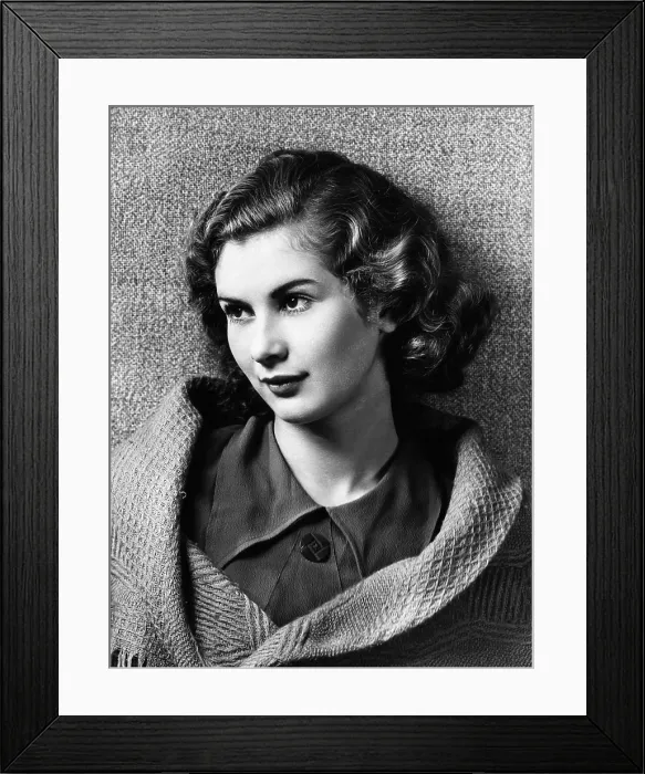 Framed Print : Dinah Sheridan, ca. late 1930s