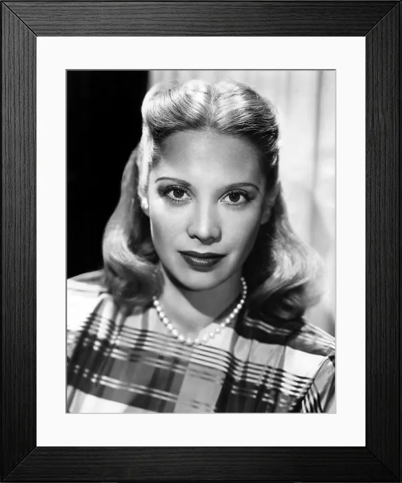 Framed Print : Dinah Shore, ca. 1947
