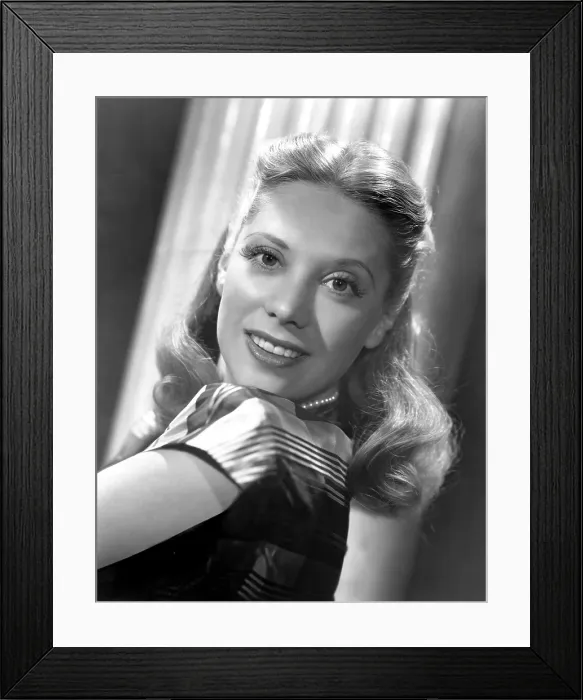 Framed Print : Dinah Shore, ca. 1947