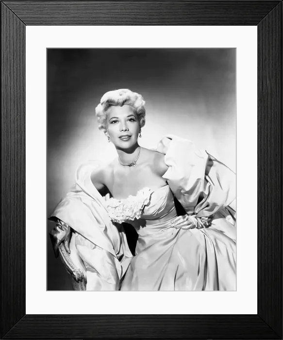 Framed Print : Dinah Shore, ca. early 1950s Framed Print : Dinah Shore, ca. early 1950s