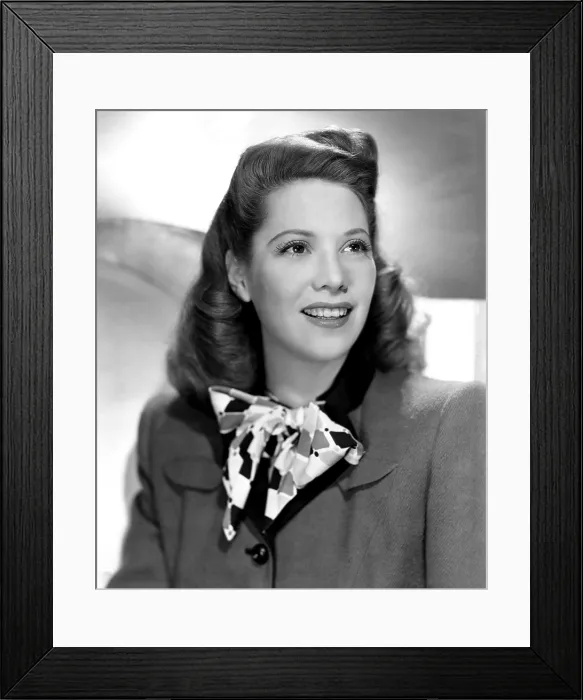 Framed Print : Dinah Shore, ca. 1944 Framed Print : Dinah Shore, ca. 1944