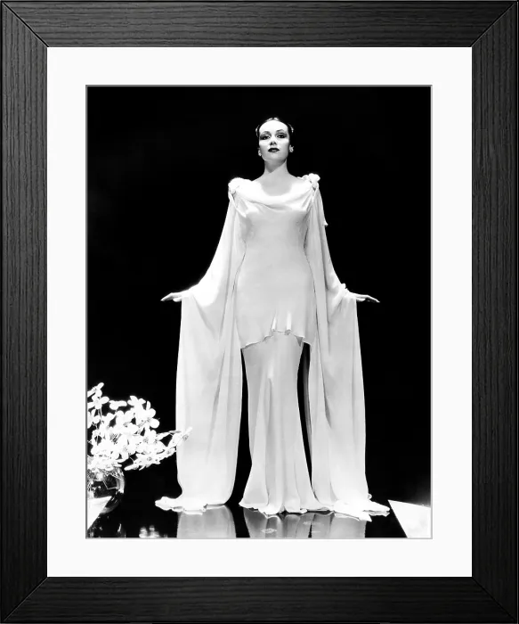 Framed Print : Dolores del Rio, 1935 Framed Print : Dolores del Rio, 1935