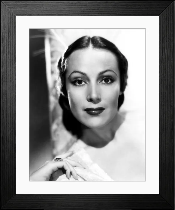 Framed Print : Dolores del Rio, ca. 1930s Framed Print : Dolores del Rio, ca. 1930s