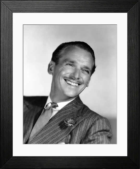 Framed Print : Douglas Fairbanks, Jr. 1947