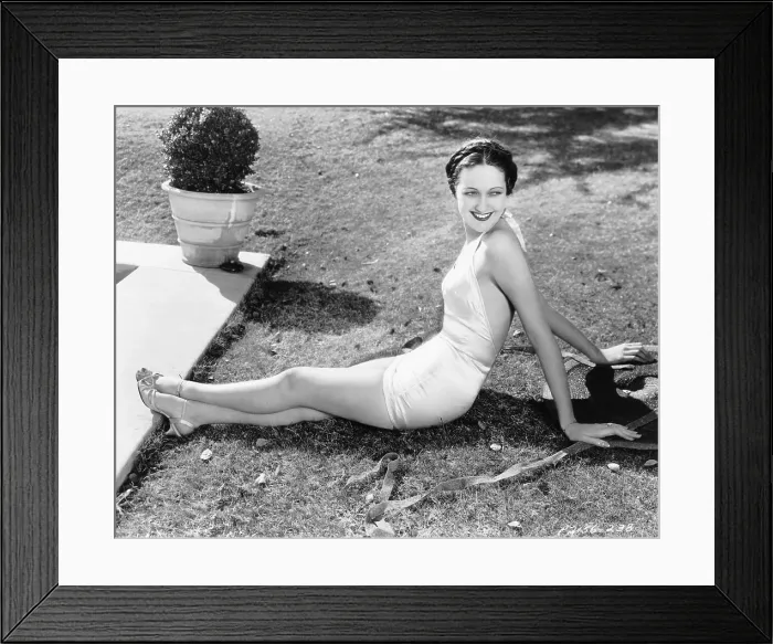Framed Print : Dorothy Lamour, 1940 Framed Print : Dorothy Lamour, 1940