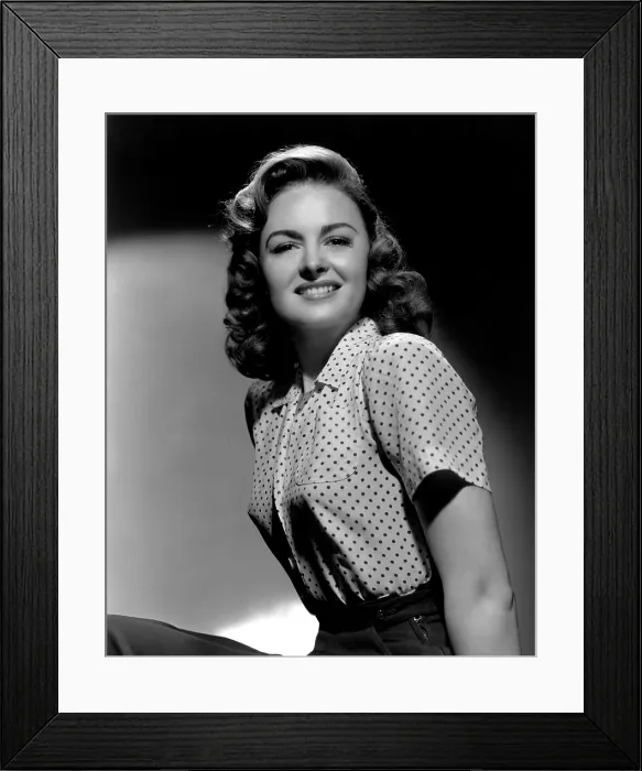 Framed Print : Donna Reed, 1944