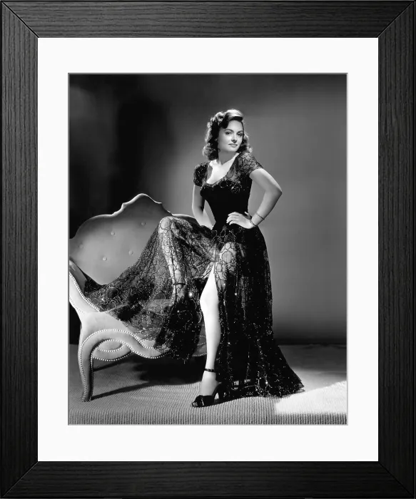 Framed Print : Donna Reed, 1944