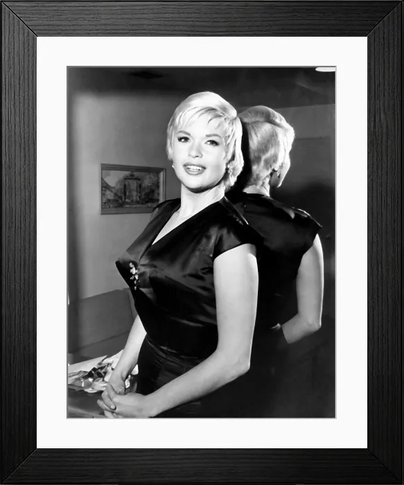 Framed Print : Jayne Mansfield, experimenting with a new short hairdo, November 1962