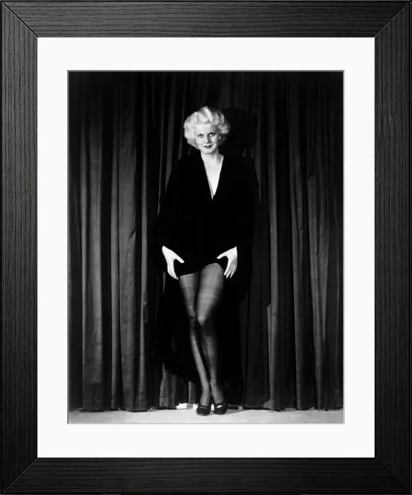 Framed Print : Jean Harlow, 1931 Framed Print : Jean Harlow, 1931