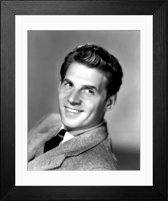 Framed Print : Jean Pierre Aumont, 1946