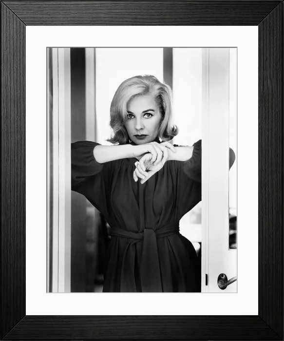 Framed Print : Jean Simmons, 1965 Framed Print : Jean Simmons, 1965