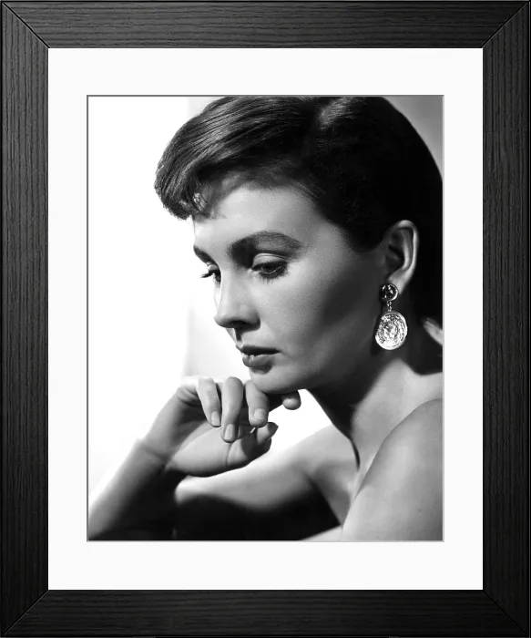 Framed Print : JEAN SIMMONS Framed Print : JEAN SIMMONS