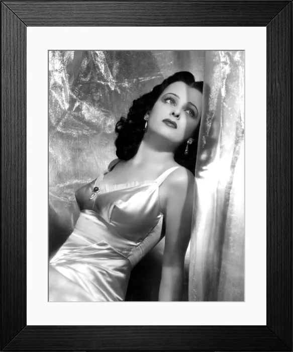 Framed Print : JOAN BENNETT, portrait