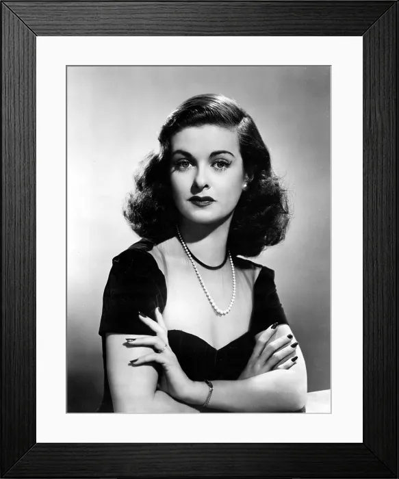Framed Print : JOAN BENNETT, portrait