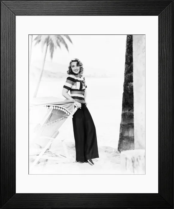 Framed Print : Joan Blondell, 1938 Framed Print : Joan Blondell, 1938