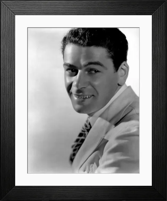 Framed Print : Paul Muni, ca. early 1930s Framed Print : Paul Muni, ca. early 1930s