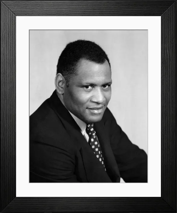 Framed Print : Paul Robeson, ca. 1941 Framed Print : Paul Robeson, ca. 1941